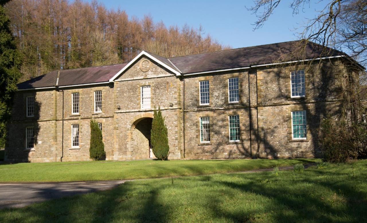 Pantglas Hall Holiday Lodges And Leisure Club Carmarthen Exterior foto